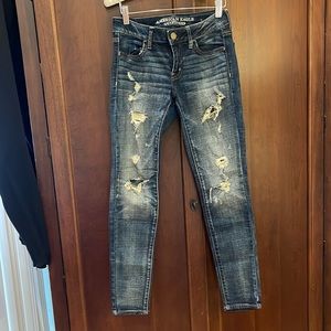 American Eagle distressed jeans size 2